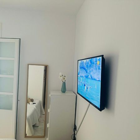 Bonito Apartamento Junto Al Gran Teatro Falla Cádiz Kültér fotó