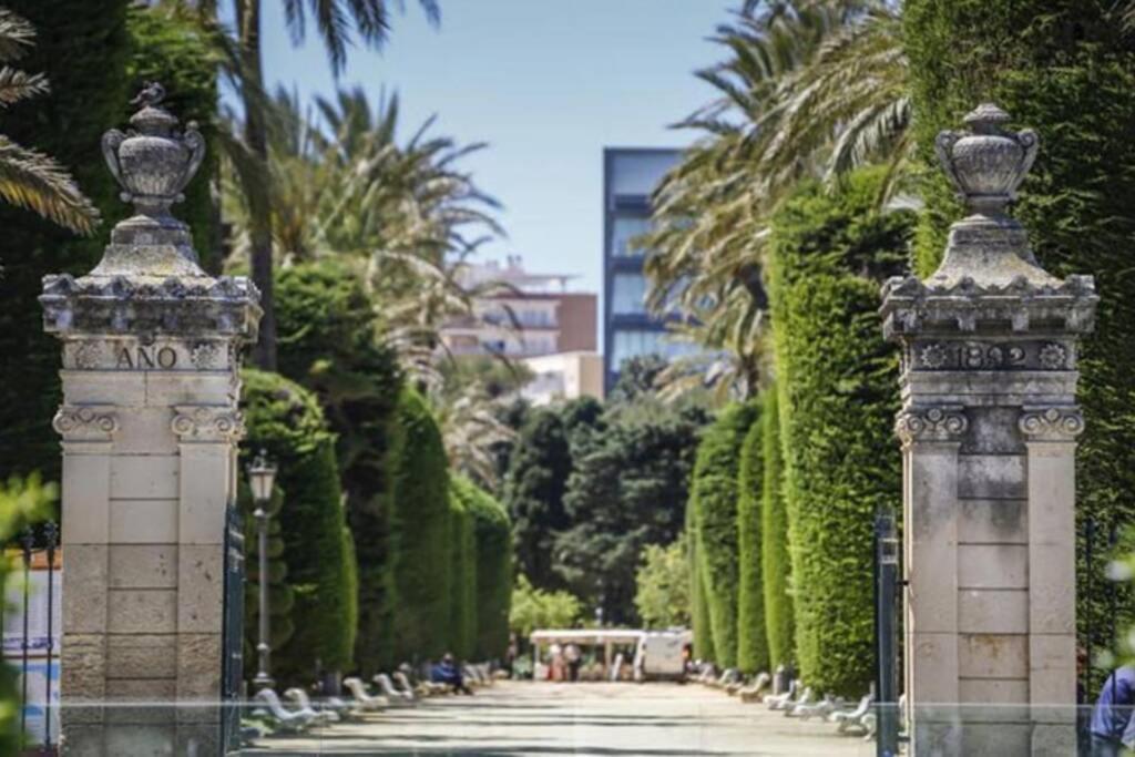 Bonito Apartamento Junto Al Gran Teatro Falla Cádiz Kültér fotó